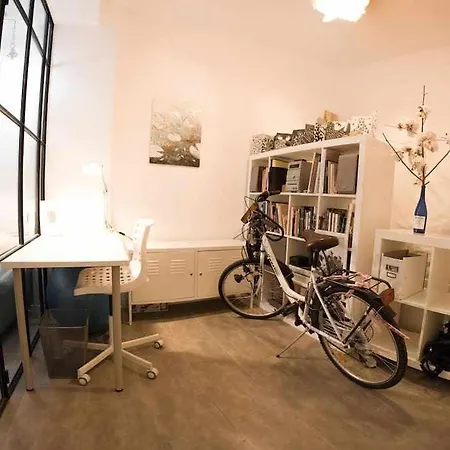 Apartment Monkeys La Artista Seville
